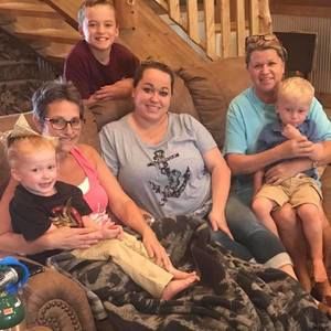 Meet your Posher, Evelyn